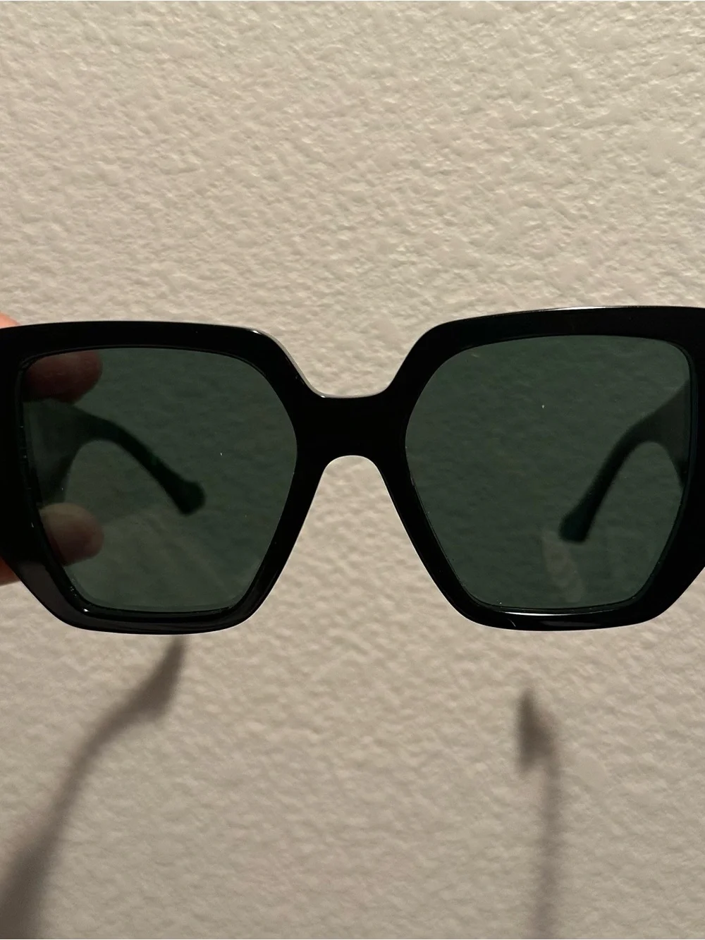 Gucci bold oversized